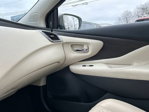 Certified 2023 Nissan Murano Platinum w/ Cargo Package image 20