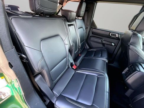 Used 2025 Ford Bronco Outer Banks AWD/4WD image 17