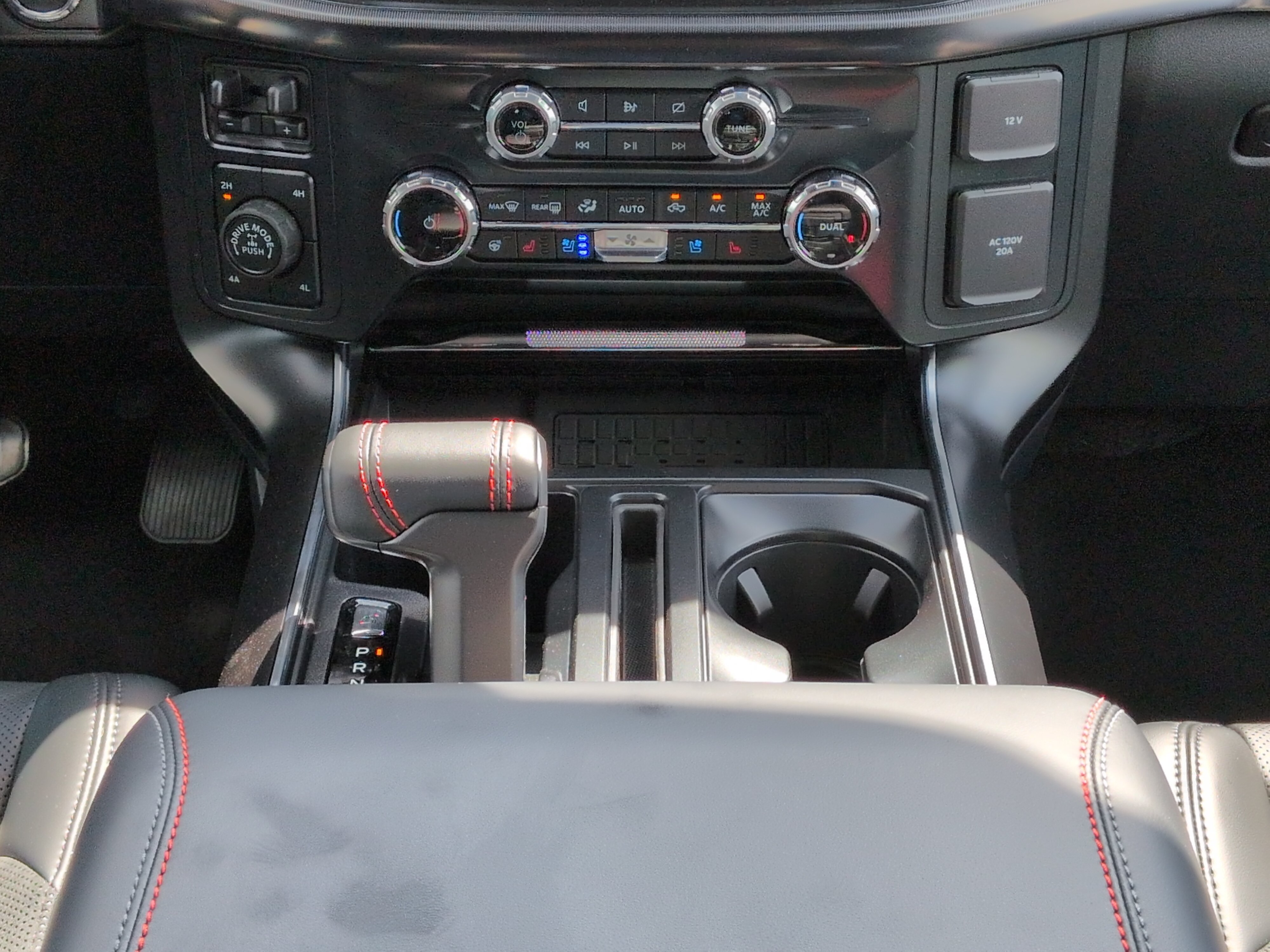 New 2026 Ford F150 Raptor AWD/4WD image 17