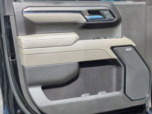 Used 2023 Chevrolet Silverado 1500 ZR2 w/ Technology Package image 23