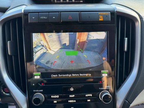 Used 2019 Subaru Ascent Touring image 18