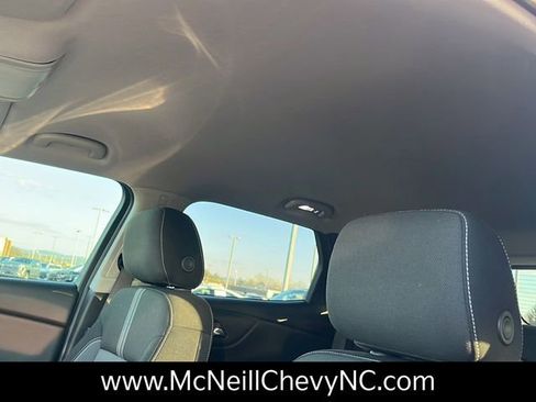 Used 2024 Chevrolet Blazer LT w/ Convenience Package image 18