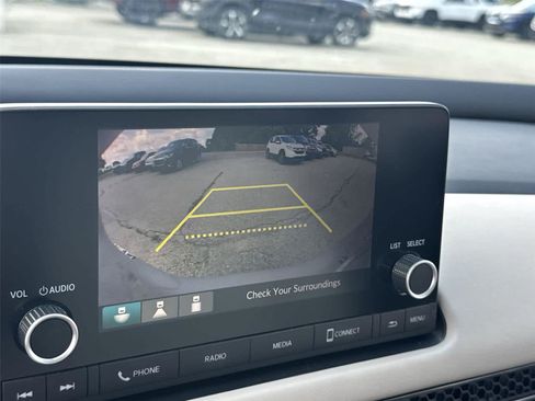 Used 2025 Honda HR-V LX image 24