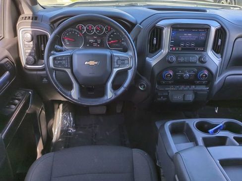 Used 2021 Chevrolet Silverado 1500 LT w/ Z71 Off-Road Package image 16