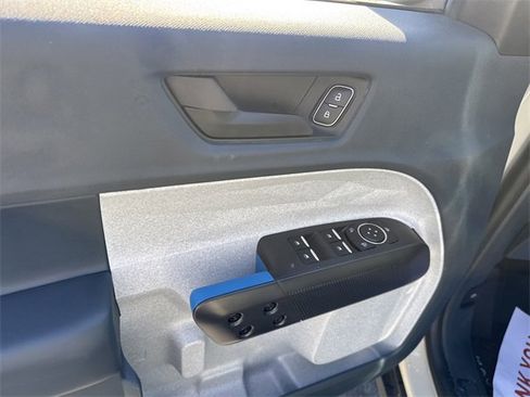 New 2025 Ford Maverick XLT w/ 4K Tow Package image 14