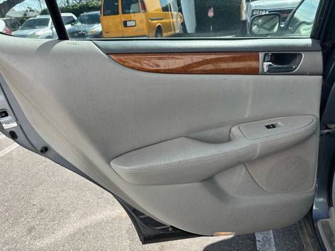 Used 2006 Lexus ES 330 image 50