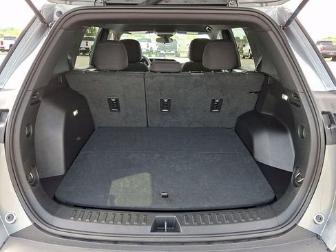 Used 2026 Chevrolet Equinox LT FWD image 29