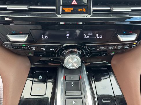 Used 2023 Acura MDX SH-AWD w/Technology Pkg Sport image 26