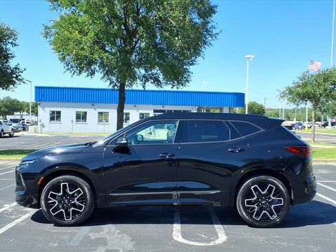 Used 2023 Chevrolet Blazer RS FWD image 9
