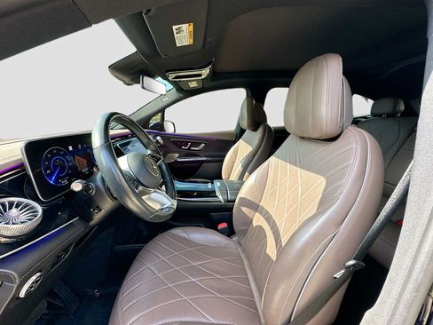Certified 2023 Mercedes-Benz EQE 500 4MATIC SUV w/ Pinnacle Trim Package image 22