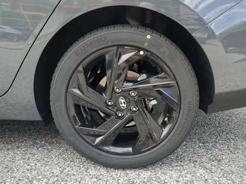 New 2026 Hyundai Elantra Sport FWD image 14