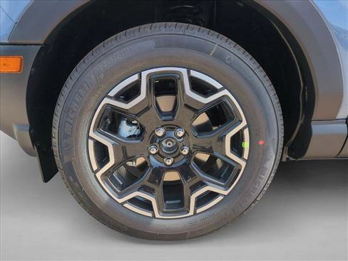 New 2026 Ford Bronco Sport Outer Banks AWD/4WD image 10