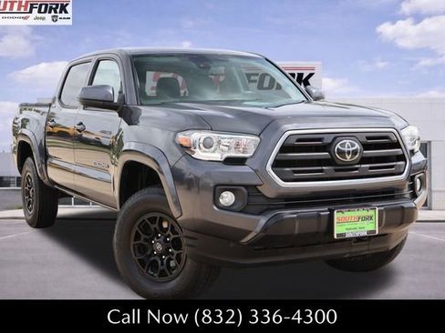 Used 2019 Toyota Tacoma SR5 AWD/4WD image 1