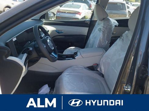 New 2026 Hyundai Tucson SE image 13
