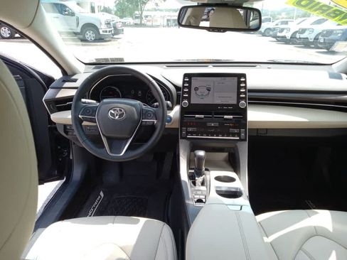 Used 2021 Toyota Avalon XLE FWD image 28