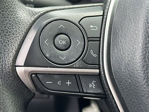 Used 2021 Toyota Camry LE FWD image 24