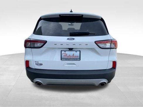 Used 2021 Ford Escape SE w/ Convenience Package FWD image 3