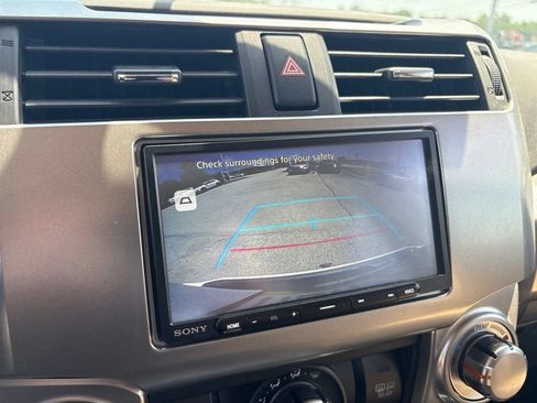Used 2019 Toyota 4Runner SR5 AWD/4WD image 24