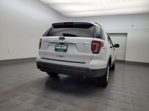 Used 2016 Ford Explorer image 7