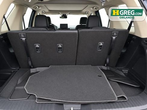 Used 2023 Honda Pilot Touring image 18