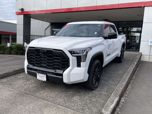 Used 2025 Toyota Tundra Limited w/ TRD Off-Road Package AWD/4WD image 3