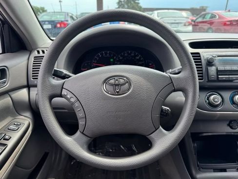 Used 2005 Toyota Camry LE FWD image 27