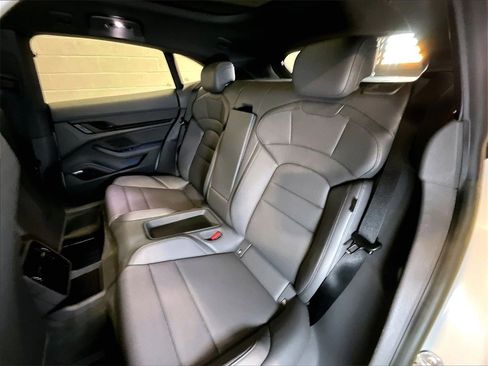 Certified 2022 Porsche Taycan 4 Cross Turismo image 22