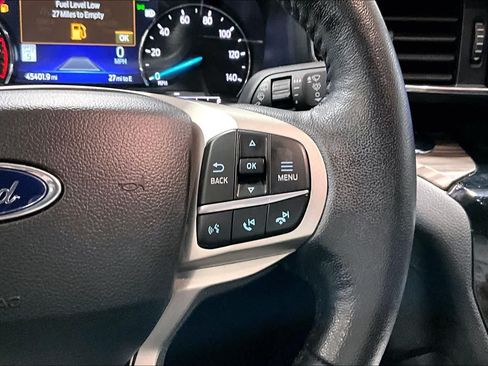Used 2022 Ford Explorer Limited AWD/4WD image 25