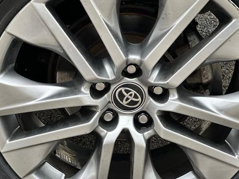 Certified 2023 Toyota RAV4 XLE Premium FWD image 31
