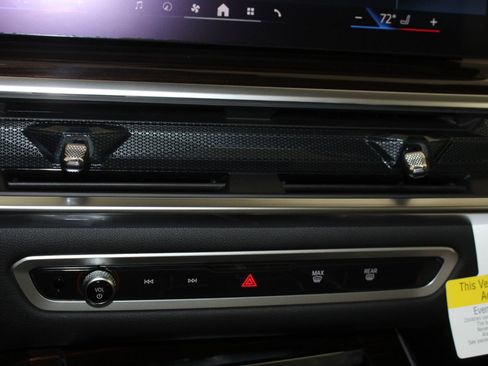 New 2026 BMW X5 sDrive40i w/ Climate Comfort Package image 29