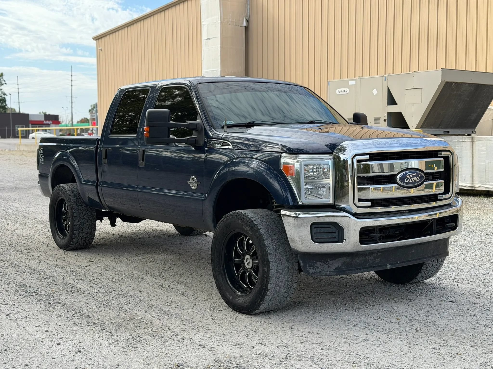 Used 2012 Ford F250 XLT w/ Snow Plow Prep Pkg AWD/4WD image 3