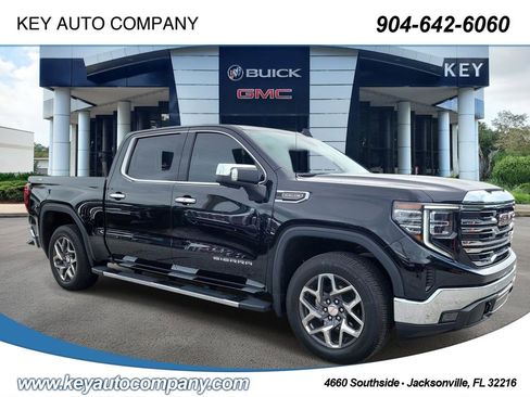 Certified 2022 GMC Sierra 1500 SLT w/ SLT Premium Plus Package AWD/4WD image 1