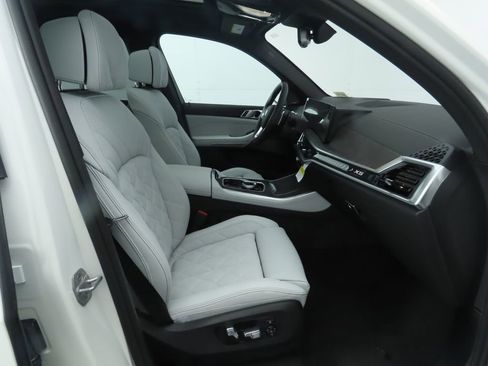 Used 2026 BMW X5 sDrive40i RWD image 22