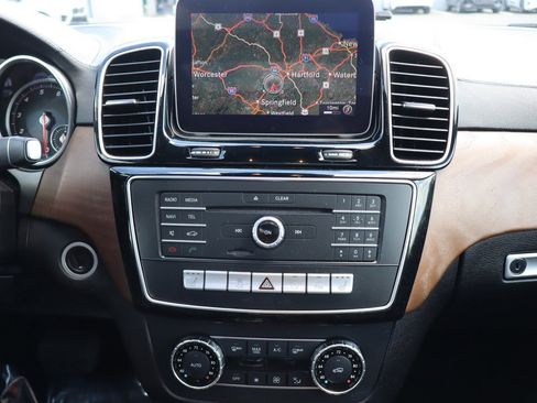 Used 2019 Mercedes-Benz GLS 450 4MATIC w/ Premium 1 Package image 11