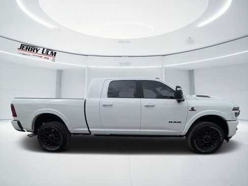 New 2026 RAM 2500 Limited image 2