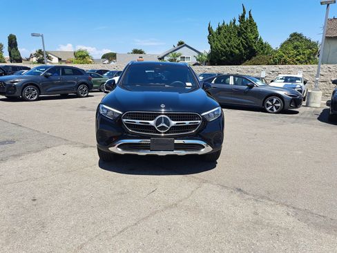 Used 2026 Mercedes-Benz GLC 300 image 2