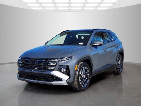New 2026 Hyundai Tucson Limited FWD image 3
