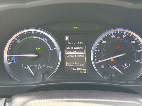 Used 2018 Toyota Highlander XLE image 24