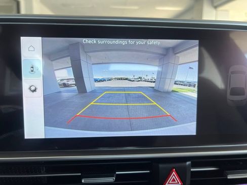 Used 2024 Hyundai Ioniq 6 SEL RWD image 66