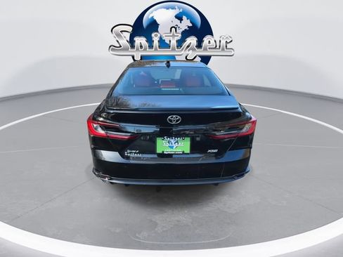 Used 2025 Toyota Camry XSE image 8