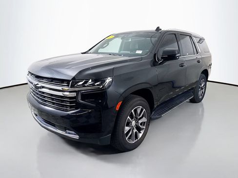 Used 2022 Chevrolet Tahoe LT w/ Luxury Package RWD image 4