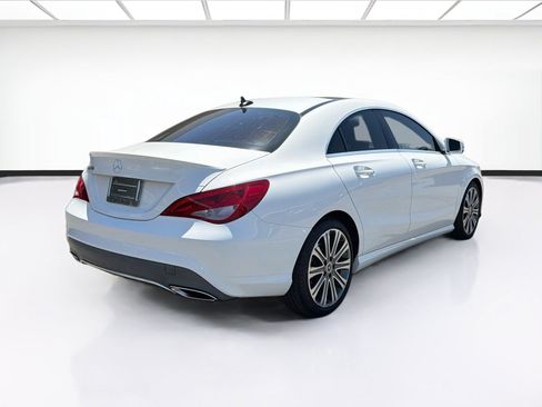 Used 2019 Mercedes-Benz CLA 250 image 4