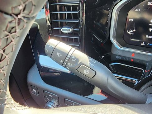 New 2026 GMC Sierra 1500 Elevation image 23