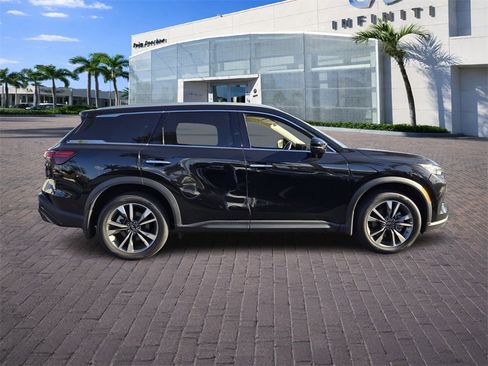 Certified 2025 INFINITI QX60 Luxe w/ Cargo Package image 8