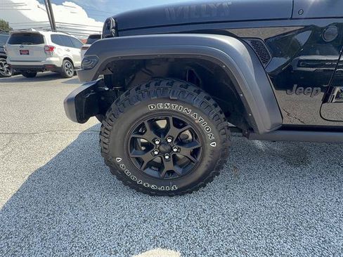 Used 2022 Jeep Wrangler Unlimited Sport AWD/4WD image 23