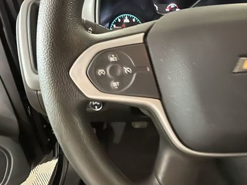 Used 2022 Chevrolet Colorado W/T w/ Custom Special Edition AWD/4WD image 16