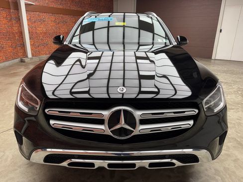 Used 2021 Mercedes-Benz GLC 300 4MATIC image 8