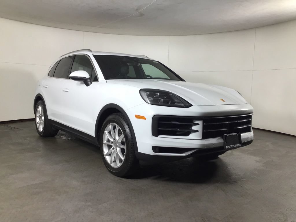 Certified 2024 Porsche Cayenne AWD/4WD image 10