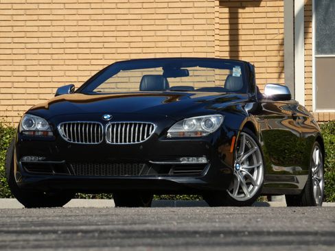 Used 2012 BMW 650i Convertible image 2