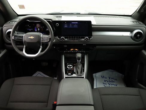 Used 2024 Chevrolet Colorado LT w/ LT Convenience Package II image 22